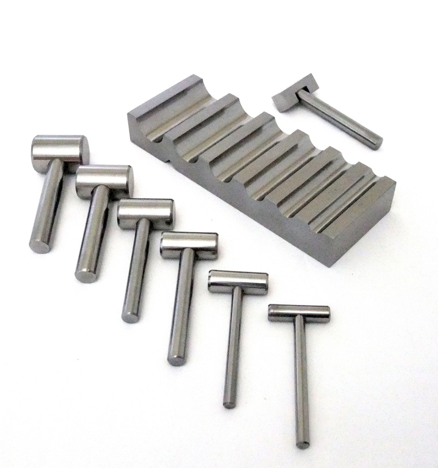 metal u channel block with hammers Metal U Channel Block with Hammers - Image 1